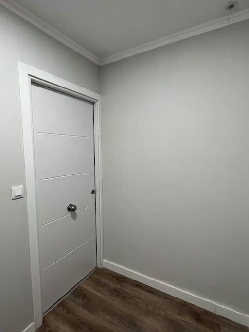 Apartamento Turistico Plaza III モンフォルテ・デ・レモス エクステリア 写真
