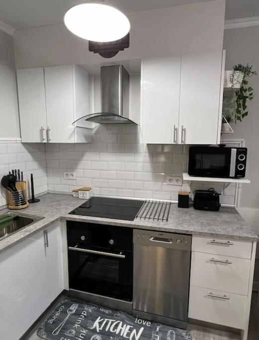 Apartamento Turistico Plaza III モンフォルテ・デ・レモス エクステリア 写真
